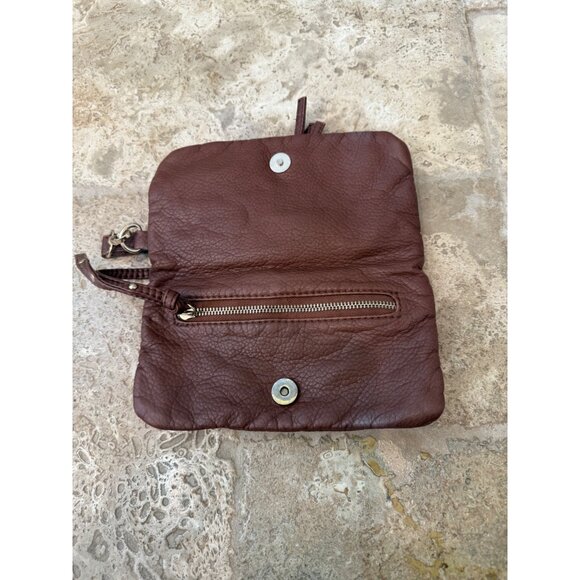 Revolution Tan Leather Wristlet With Gold Studs & Zipper Accents By Fossil - Picture 6 of 8